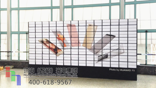 可以翻轉顯示十副畫(huà)面的廣告牌
