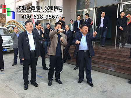市委領(lǐng)導調研洪海